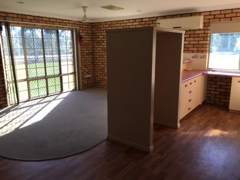 998-1002 Yaamba Road, Parkhurst QLD 4702